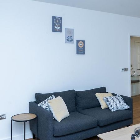 Guerneville 1 Bedroom Luxury Apartment Royal Wharf By Excel Exhibition Centre London Eksteriør bilde